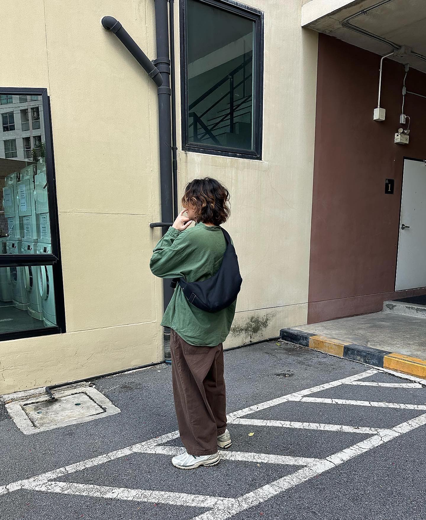 泰國文青品牌 kentneey bag - black